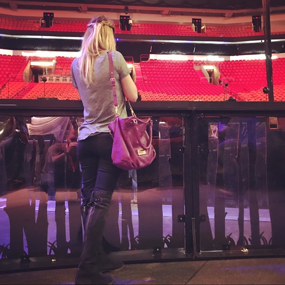 ABOUT ME: 🐶💜 - Picture 3 of 9